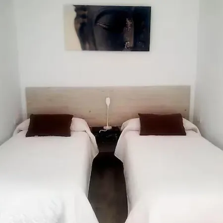 Laxuan Apartamento Cádis