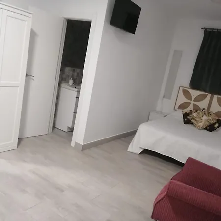 Laxuan Apartment